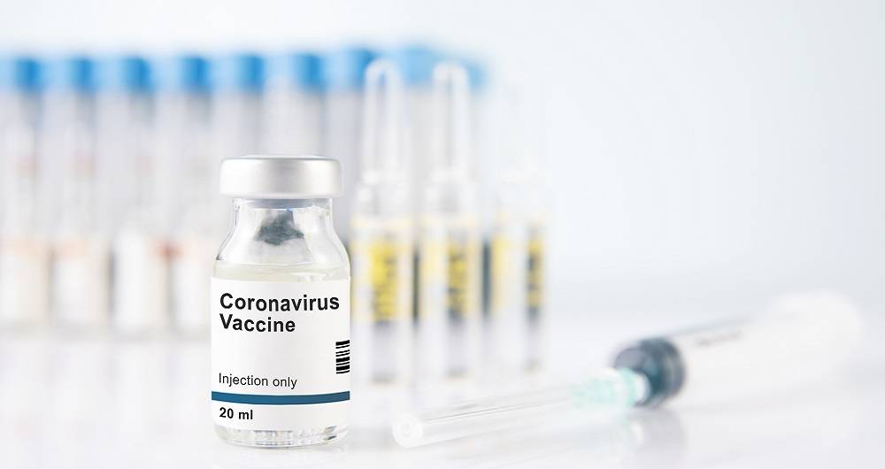AstraZeneca asegura que su vacuna contra el coronavirus genera fuerte inmunidad en ancianos